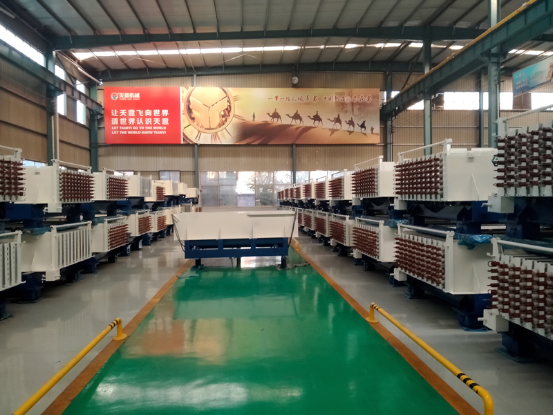 江西輕質(zhì)隔墻板機(jī)設(shè)備介紹，墻板機(jī)廠家